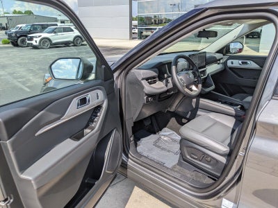 2026 Ford Explorer Active w/100A Pkg