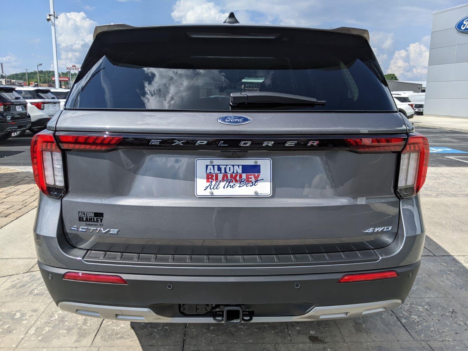 2026 Ford Explorer Active w/100A Pkg