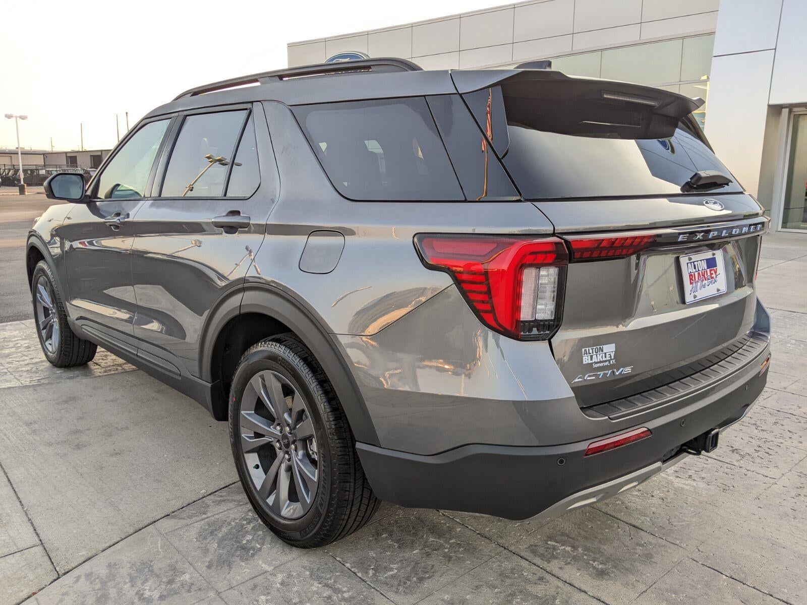 2027 Ford Explorer Active