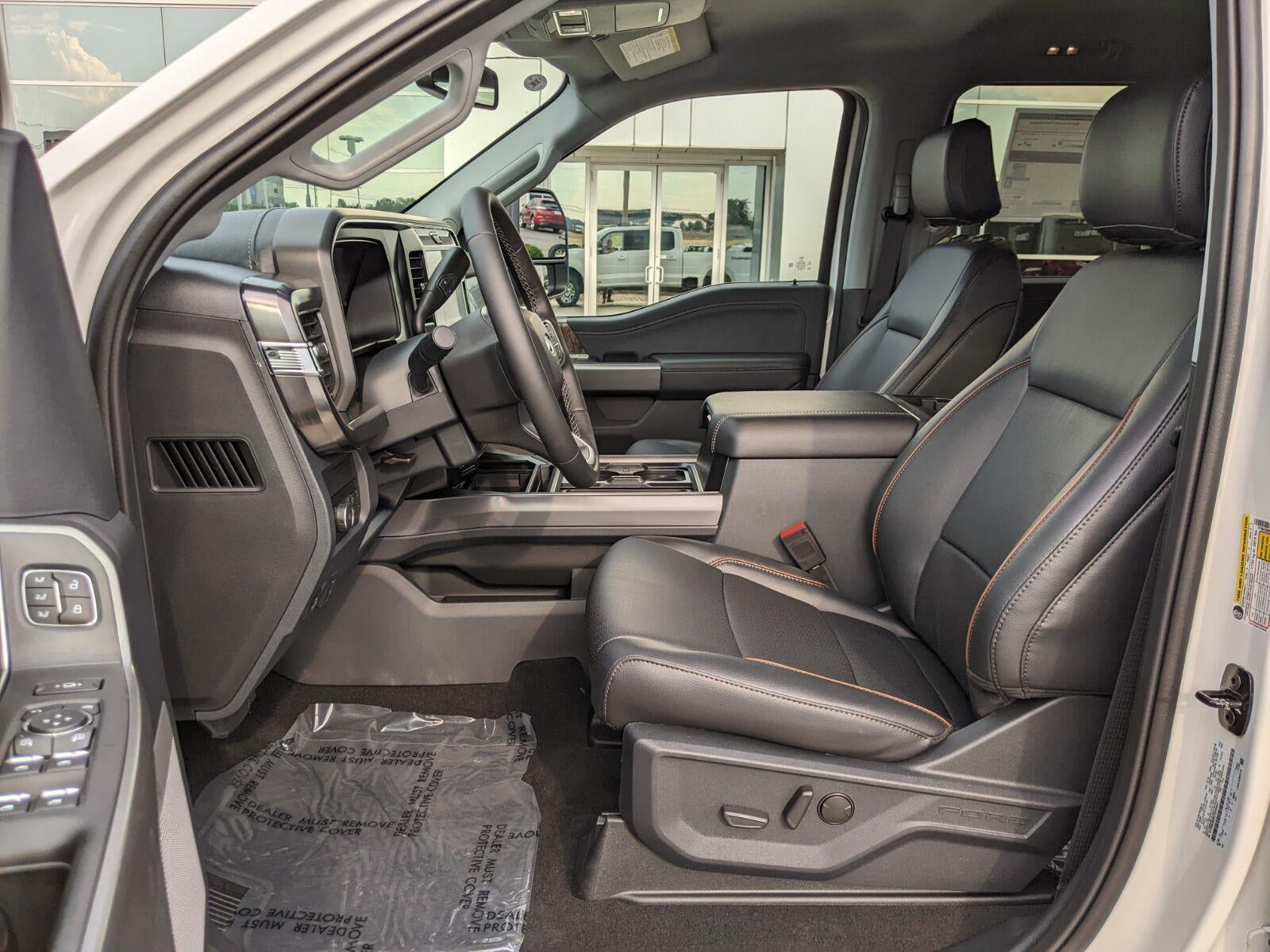 2026 Ford Super Duty F-350 Lariat