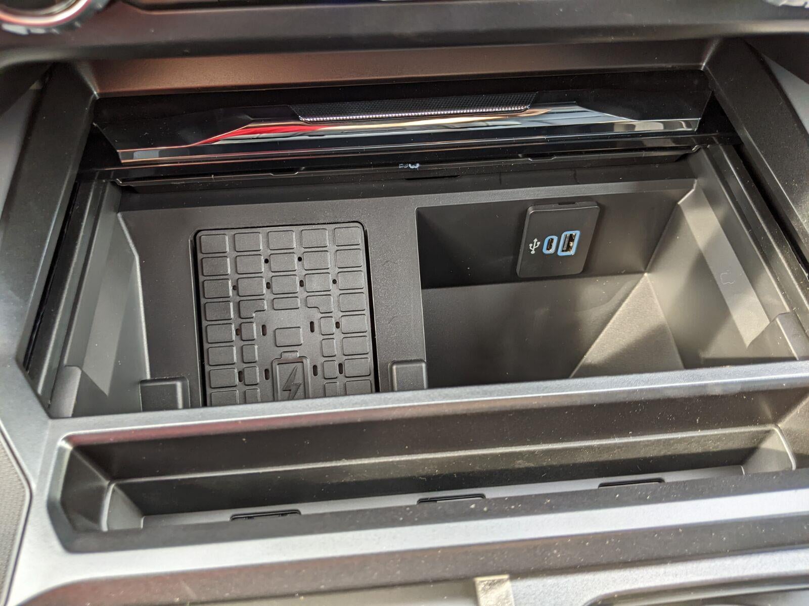 2026 Ford Super Duty F-350 Lariat