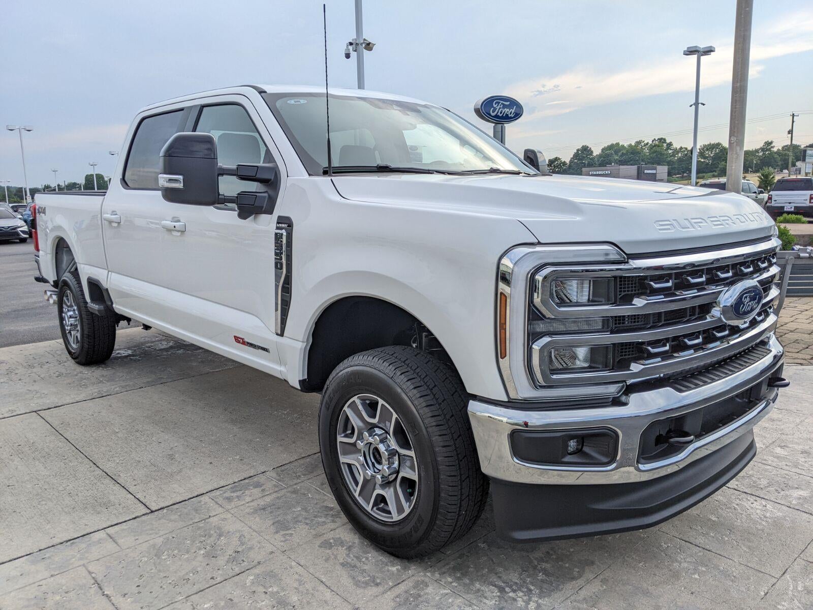 2026 Ford Super Duty F-350 Lariat