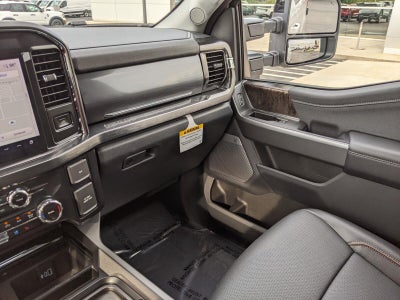 2026 Ford Super Duty F-350 Lariat