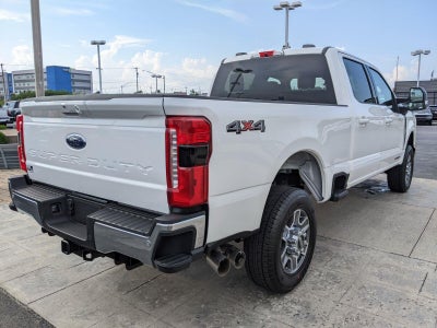 2026 Ford Super Duty F-350 Lariat
