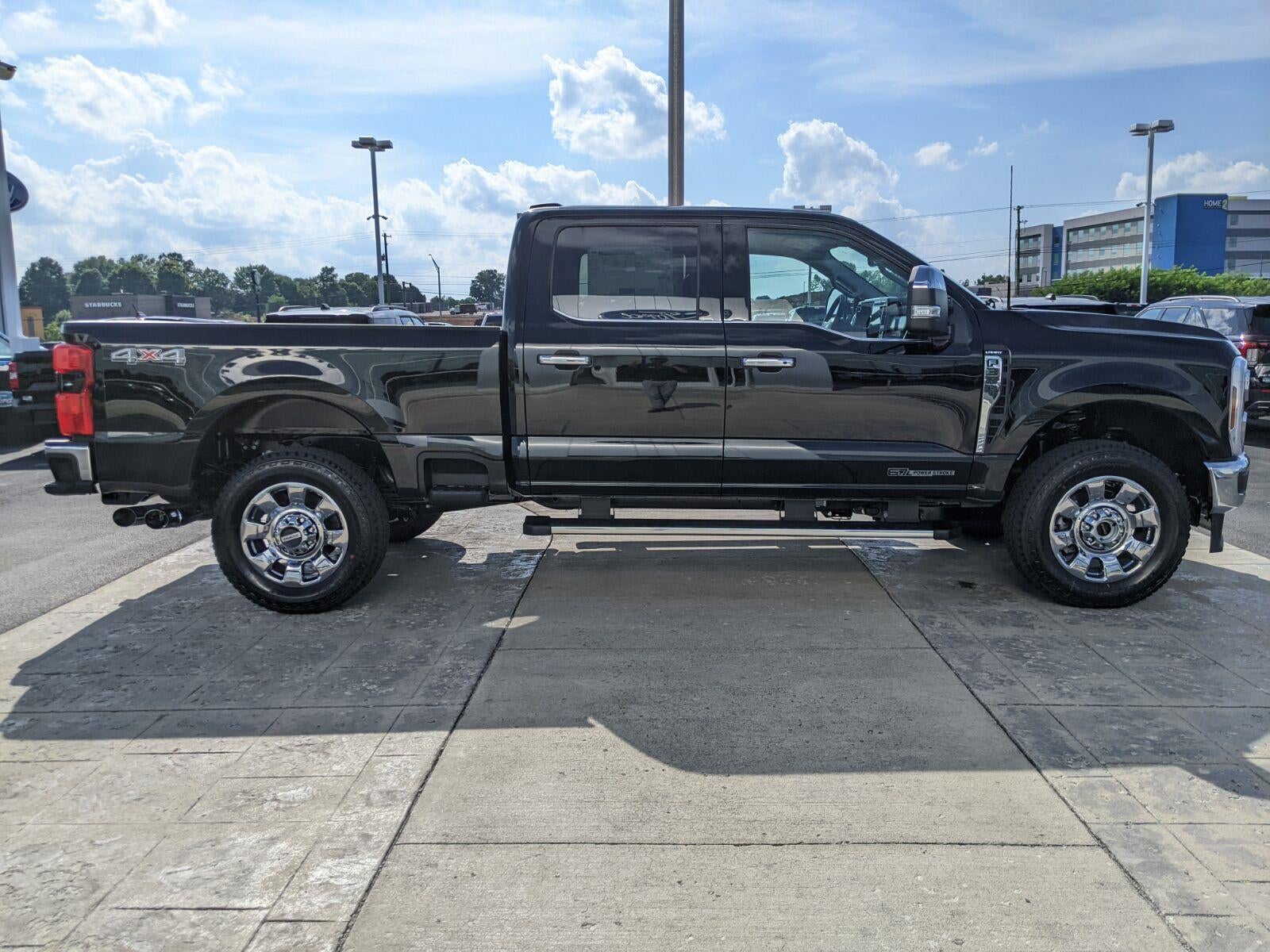 2026 Ford Super Duty F-350 SRW LARIAT