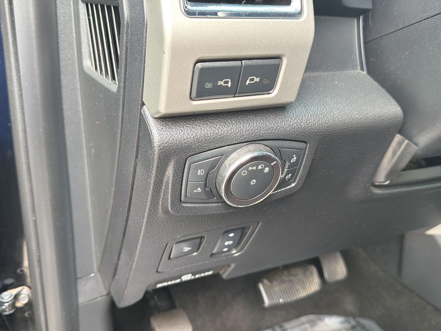 2018 Ford Super Duty F-350 DRW Lariat
