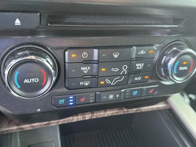 2018 Ford Super Duty F-350 DRW Lariat