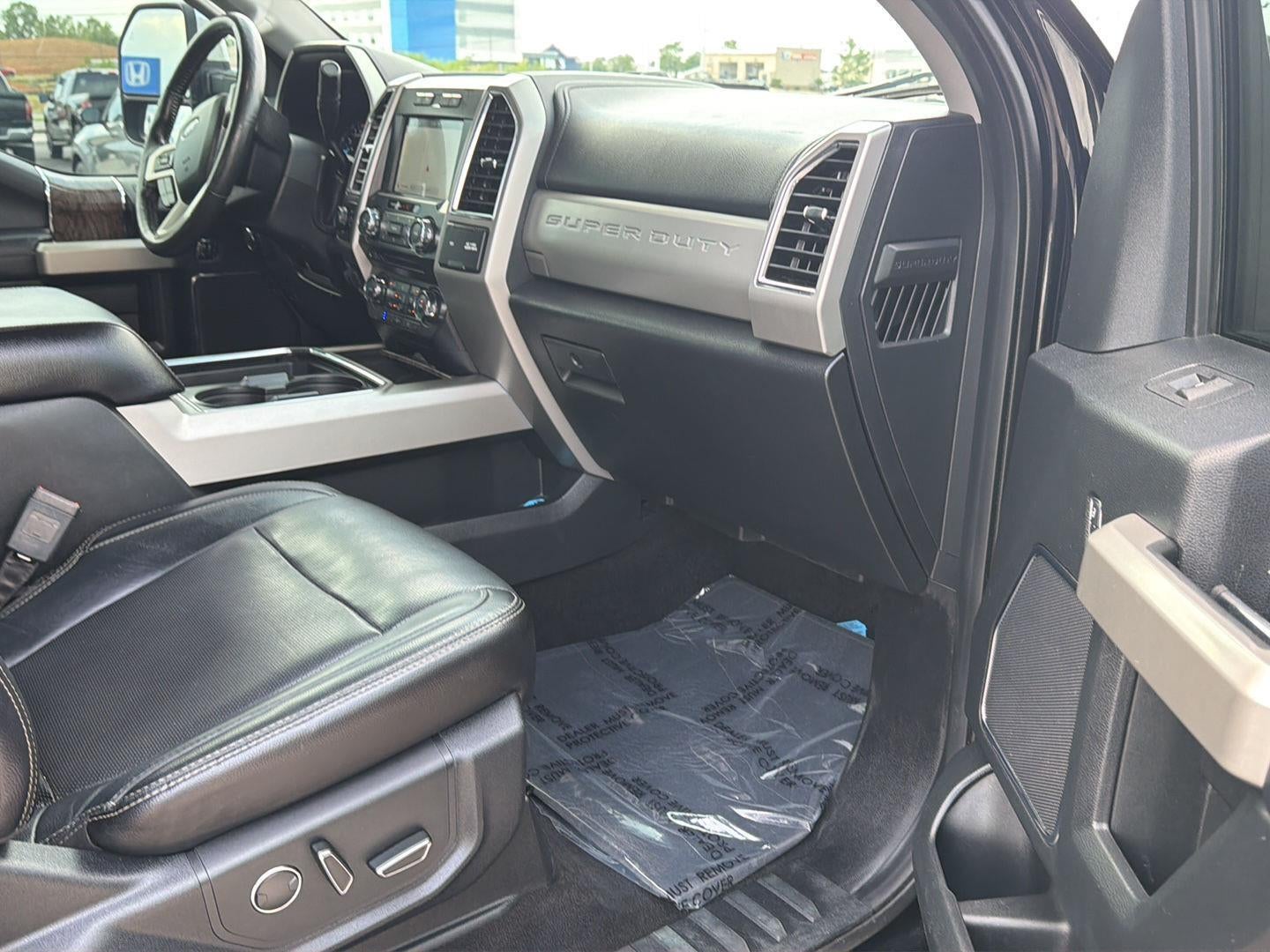 2018 Ford Super Duty F-350 DRW Lariat