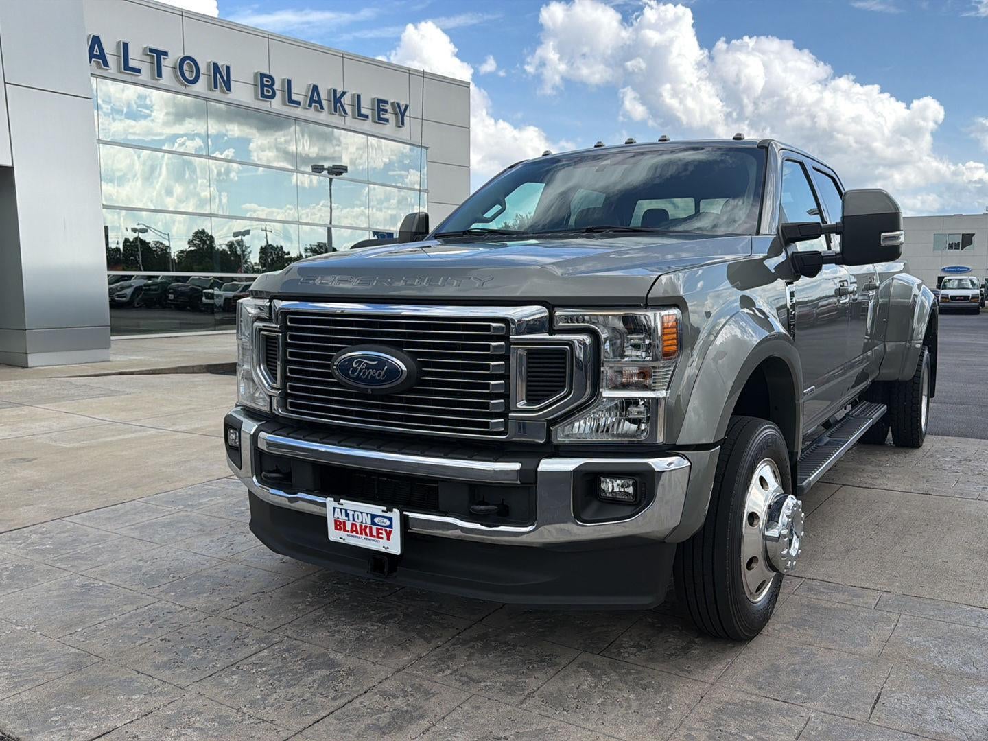 2020 Ford Super Duty F-450 DRW Lariat