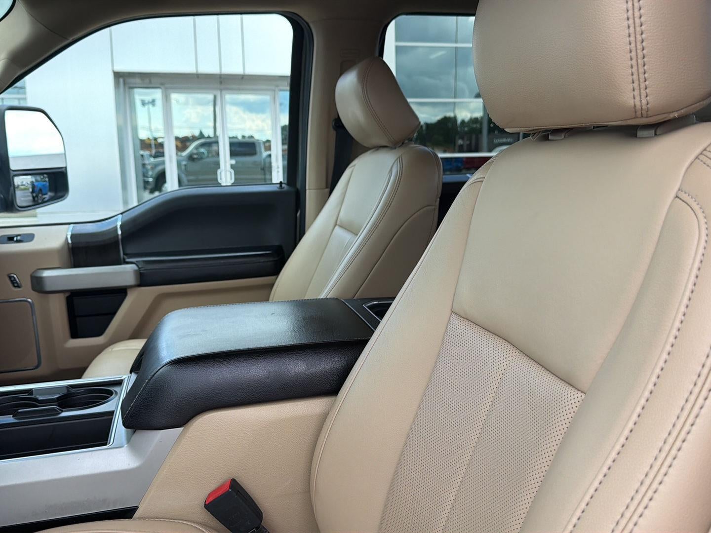 2020 Ford Super Duty F-450 DRW Lariat