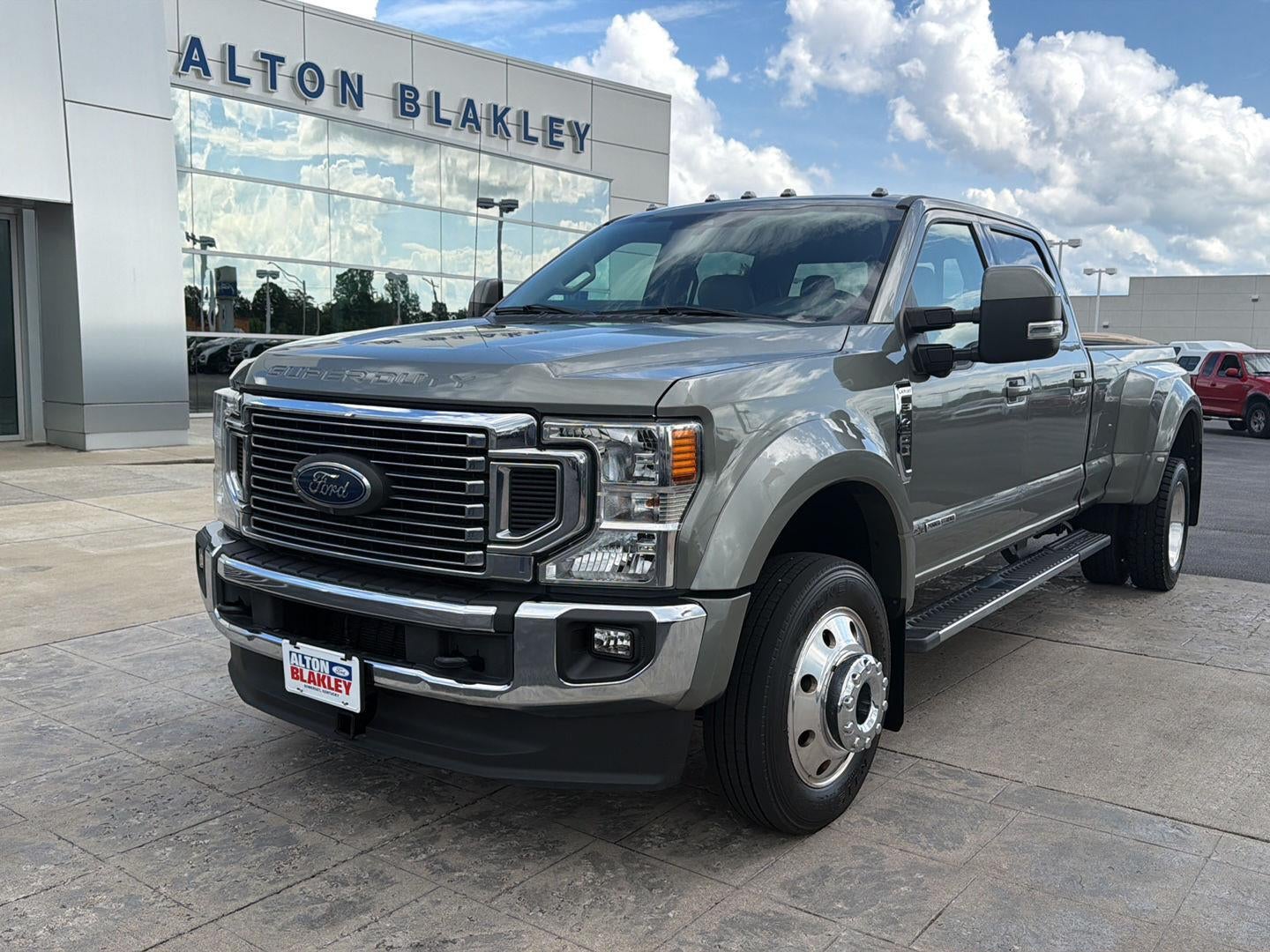 2020 Ford Super Duty F-450 DRW Lariat