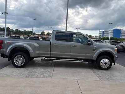 2020 Ford Super Duty F-450 DRW Lariat