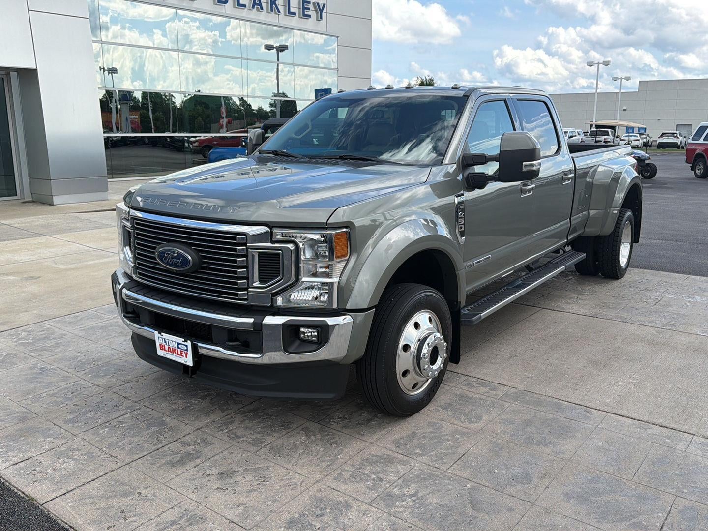2020 Ford Super Duty F-450 DRW Lariat