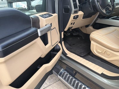 2020 Ford Super Duty F-450 DRW Lariat