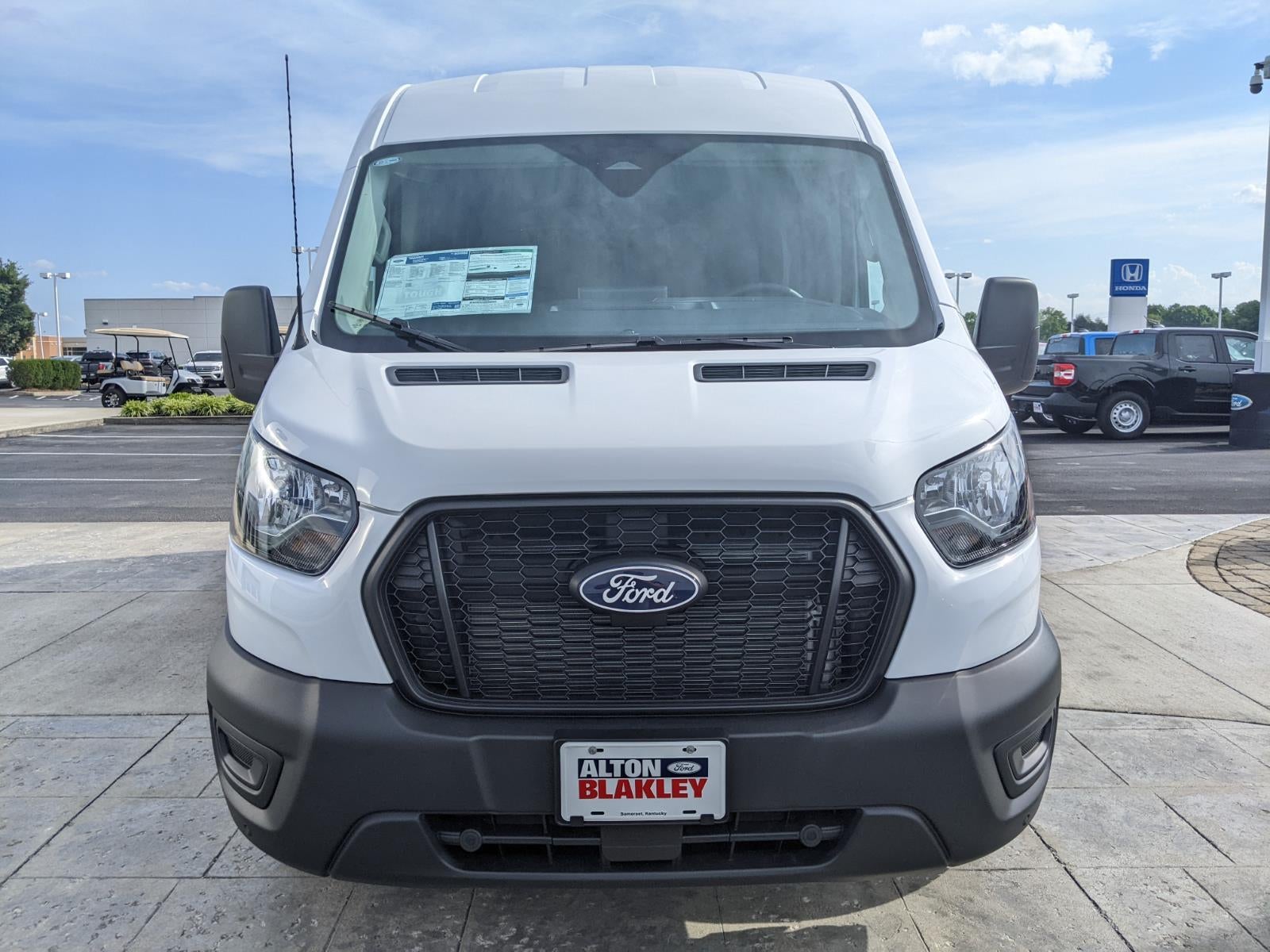 2026 Ford Transit Cargo Van T-250 148 MED RF 9150 GV