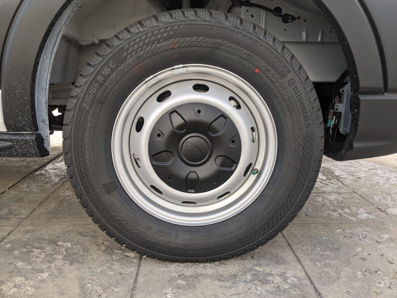 2026 Ford Transit Cargo Van T-250 148 MED RF 9150 GV