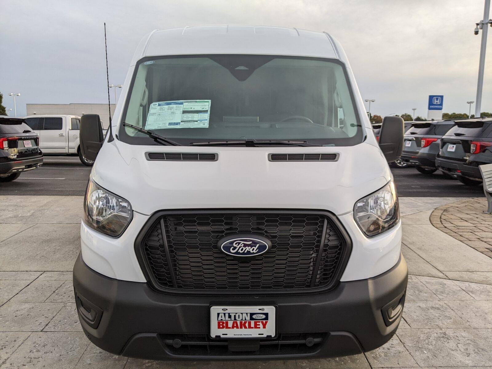 2027 Ford Transit Cargo Van T-250 148 MED RF 9150 GV