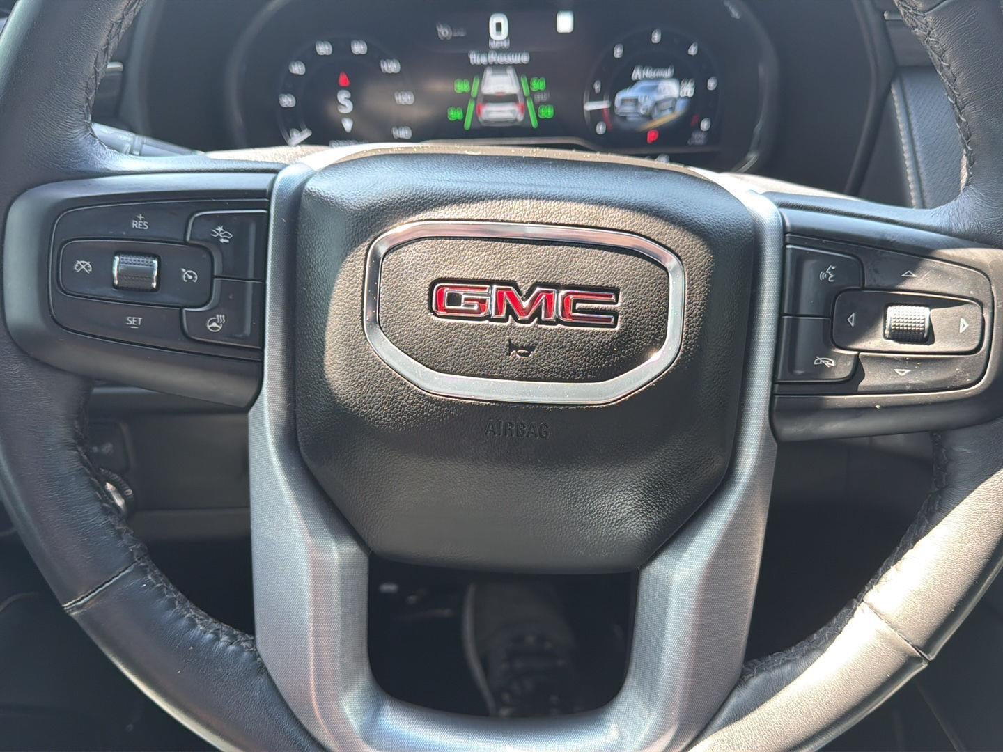 2022 GMC Yukon SLT