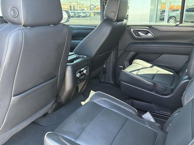 2022 GMC Yukon SLT