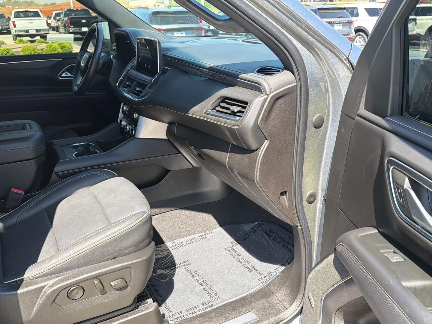 2022 GMC Yukon SLT