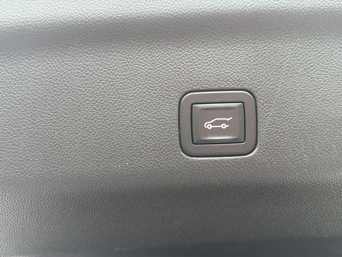 2024 GMC Yukon XL Denali Ultimate