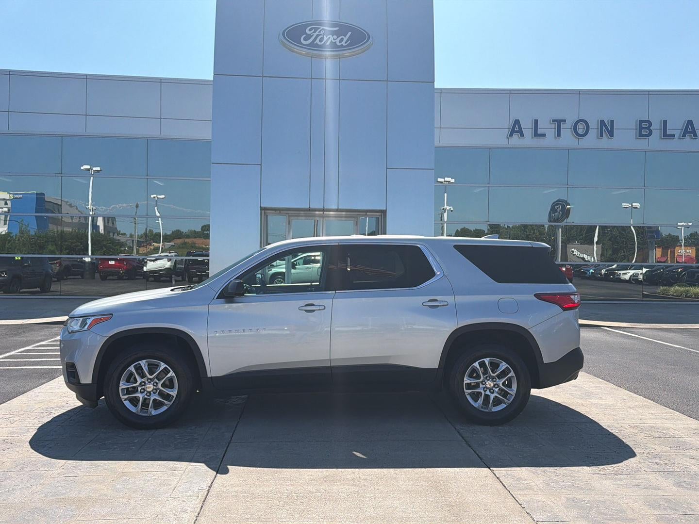 2019 Chevrolet Traverse LS