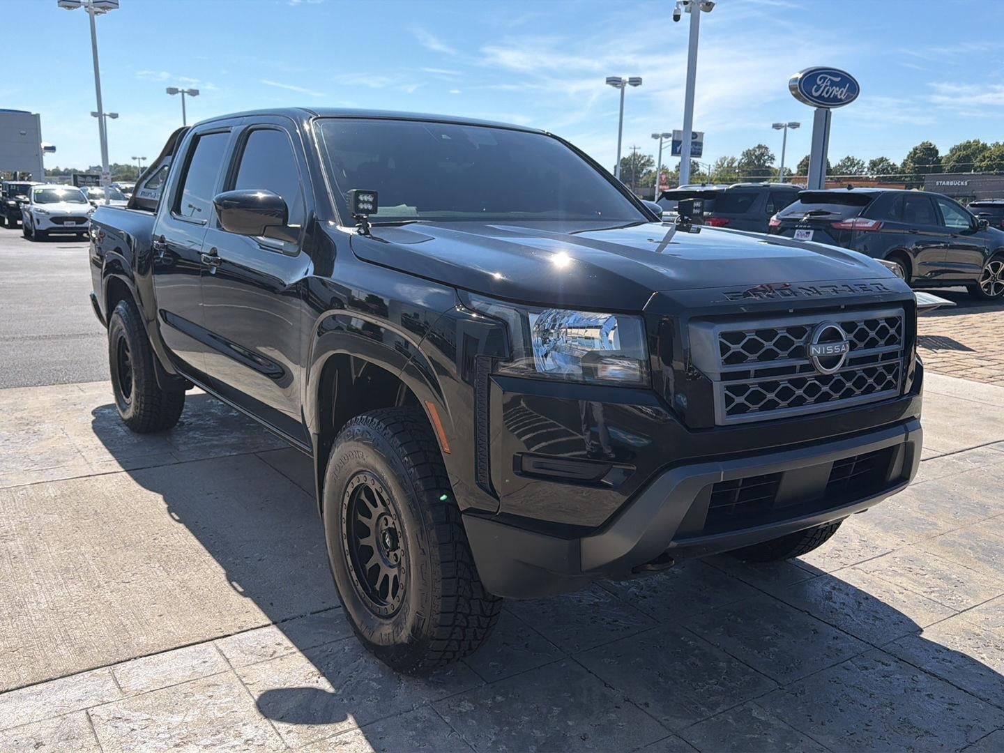 2024 Nissan Frontier SV