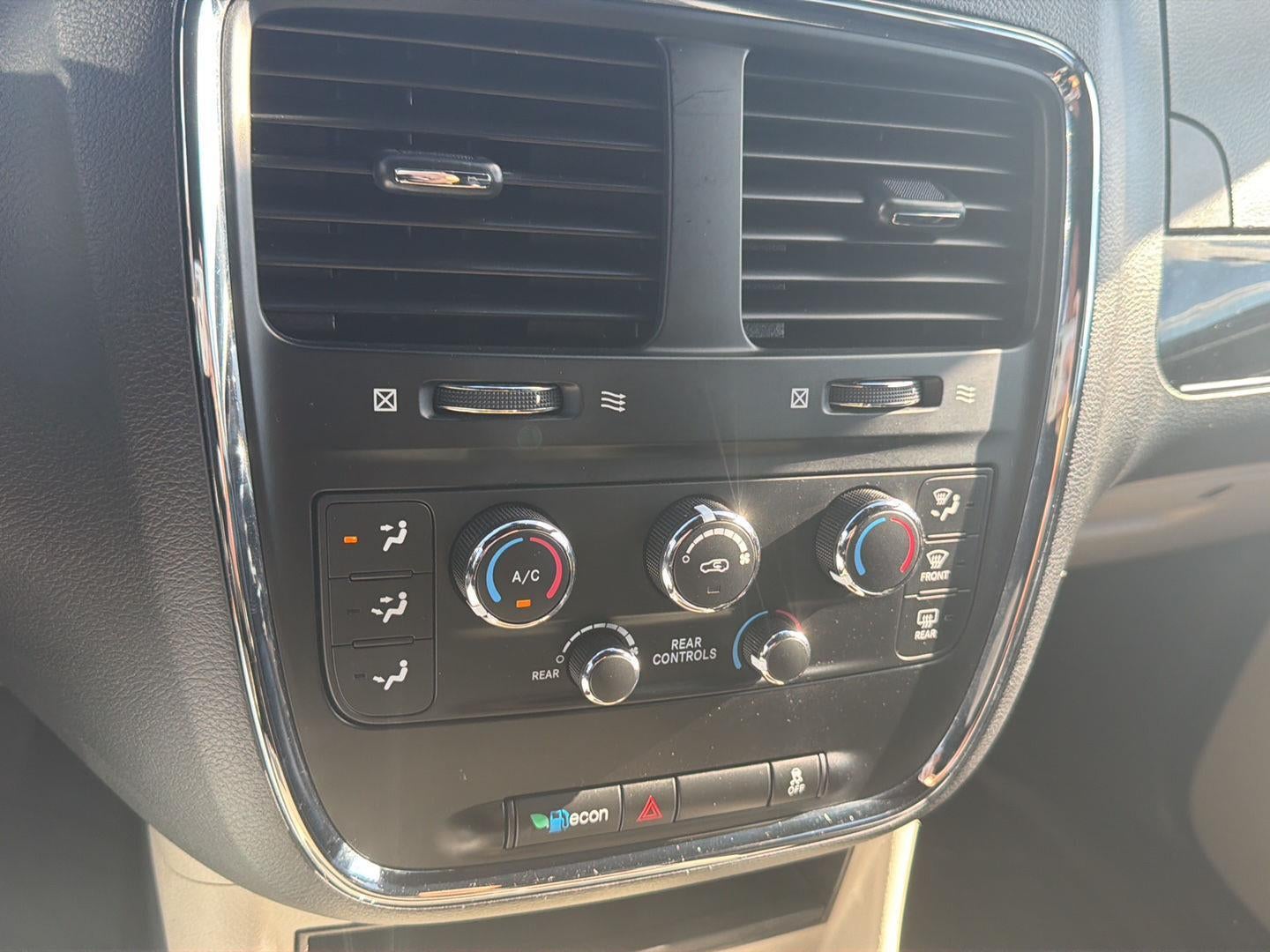 2020 Dodge Grand Caravan SXT