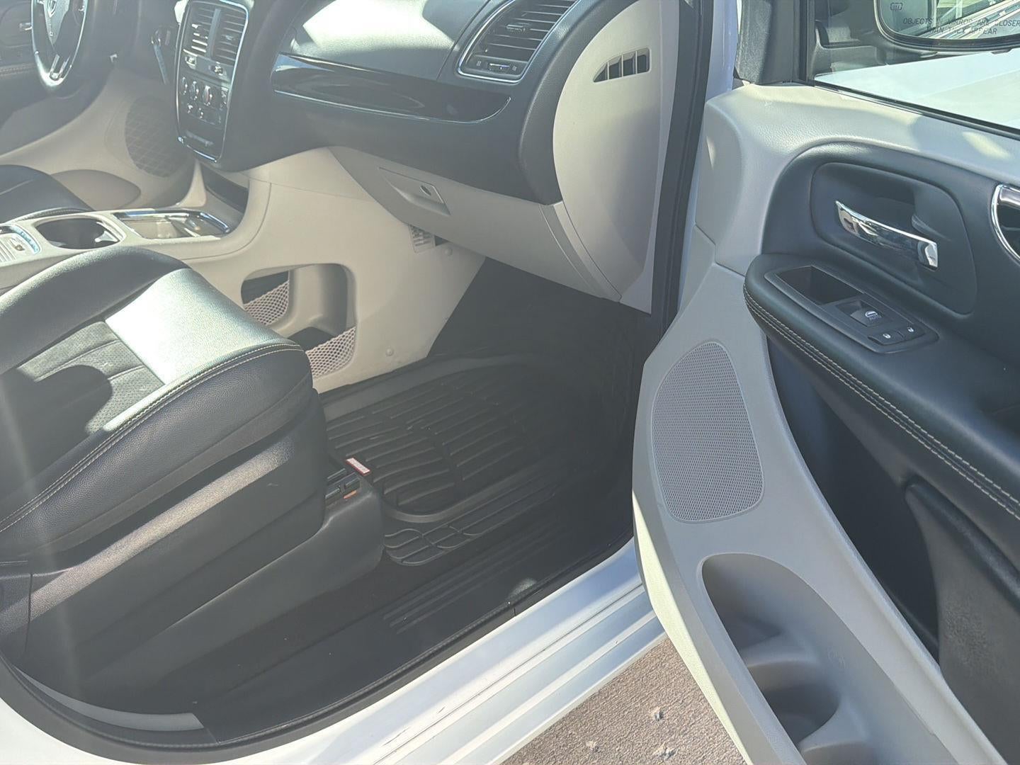 2020 Dodge Grand Caravan SXT