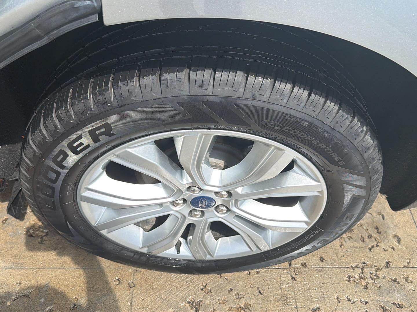 2021 Ford EDGE TITANIUM FWD