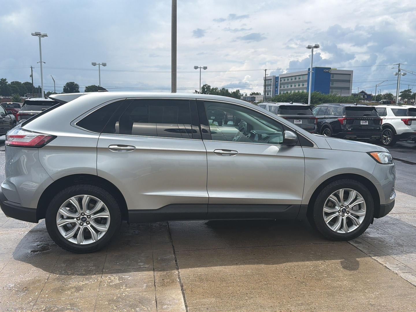 2021 Ford EDGE TITANIUM FWD