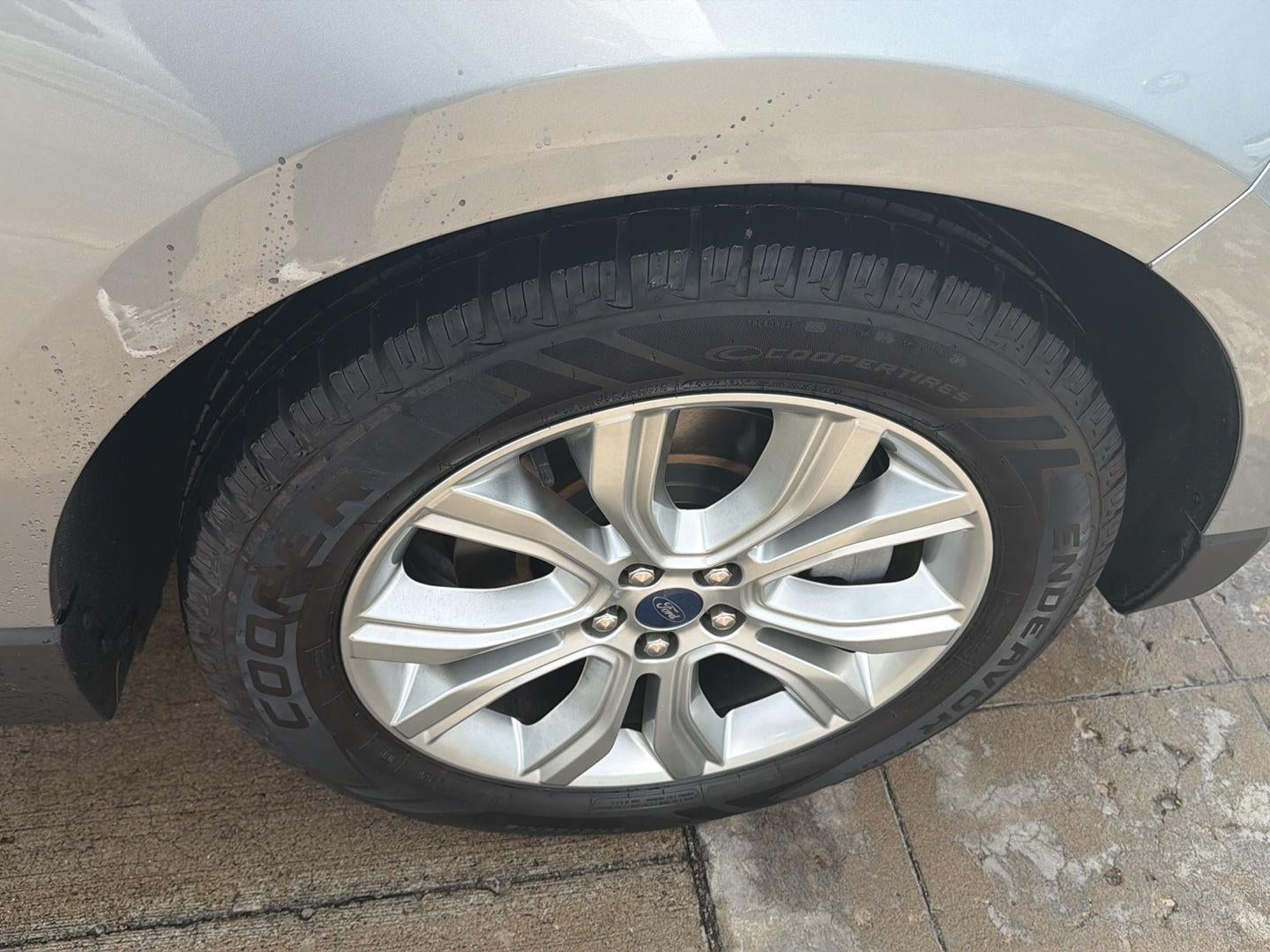 2021 Ford EDGE TITANIUM FWD