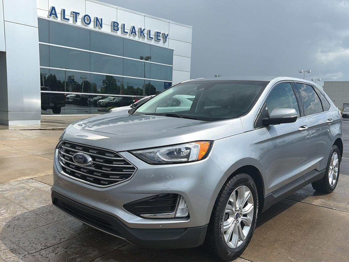 2021 Ford EDGE TITANIUM FWD
