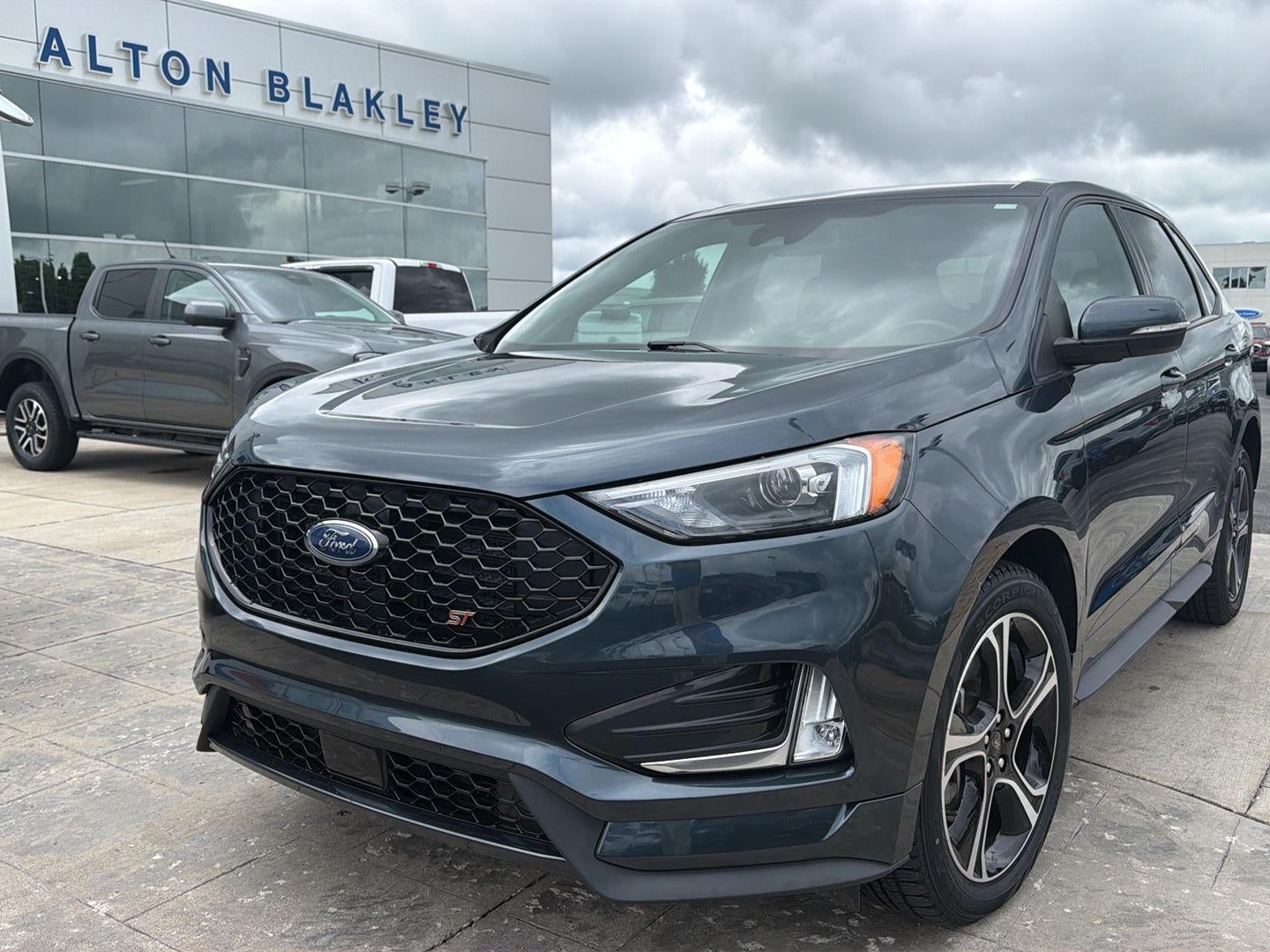 2023 Ford Edge ST