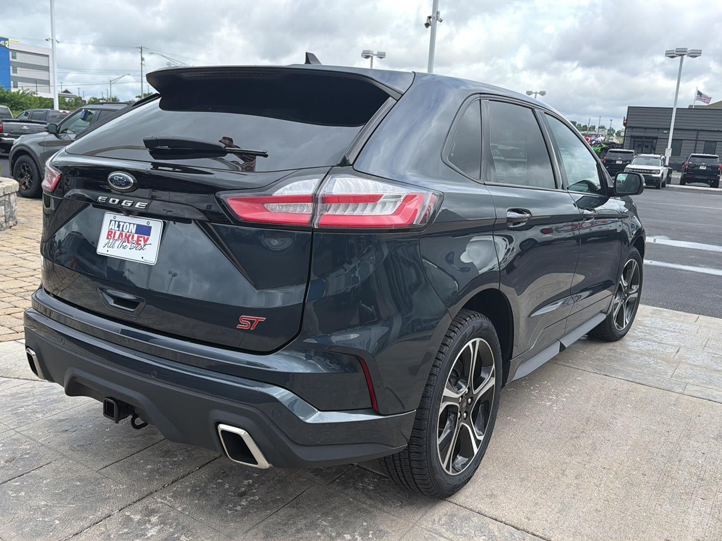 2023 Ford Edge ST