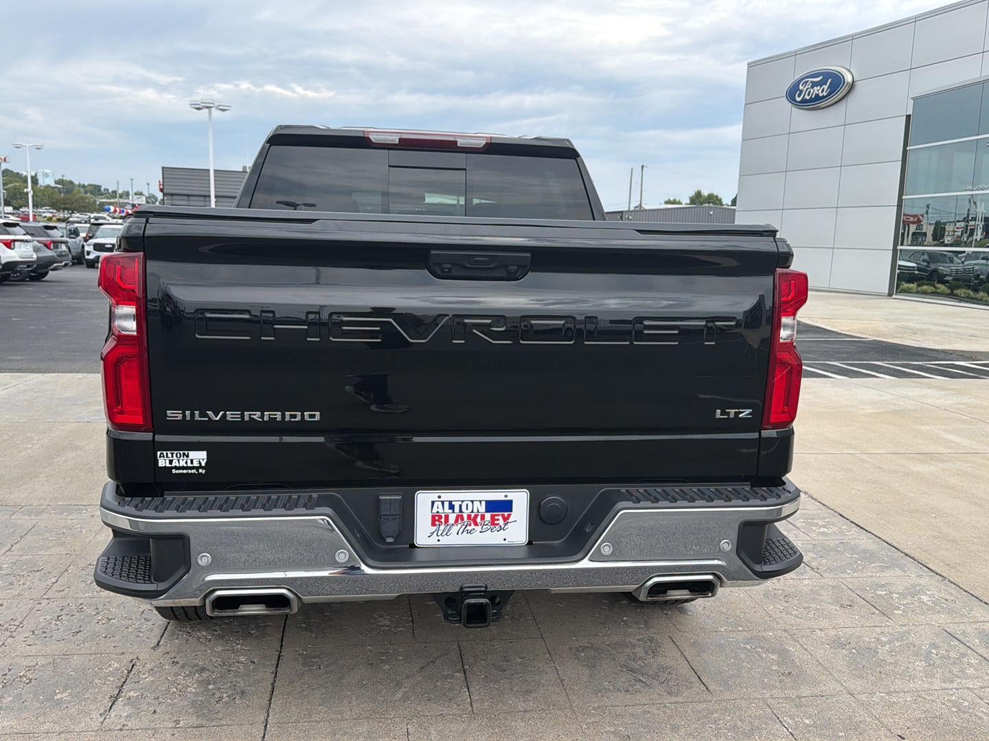 2024 Chevrolet Silverado 1500 LTZ