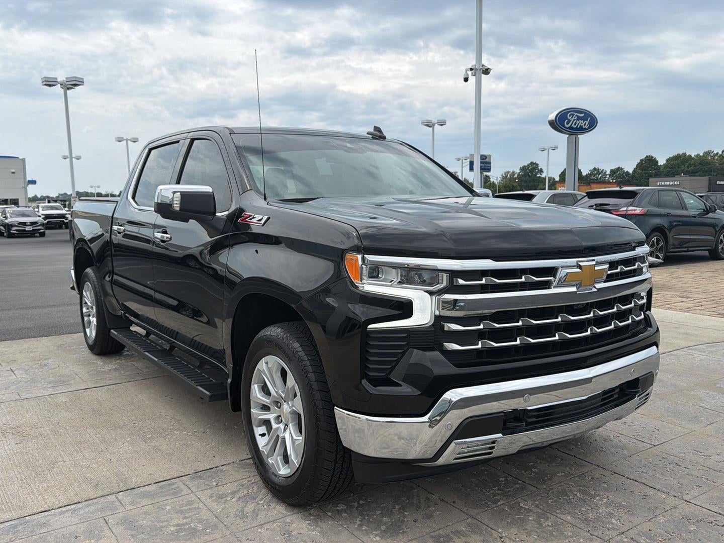 2024 Chevrolet Silverado 1500 LTZ