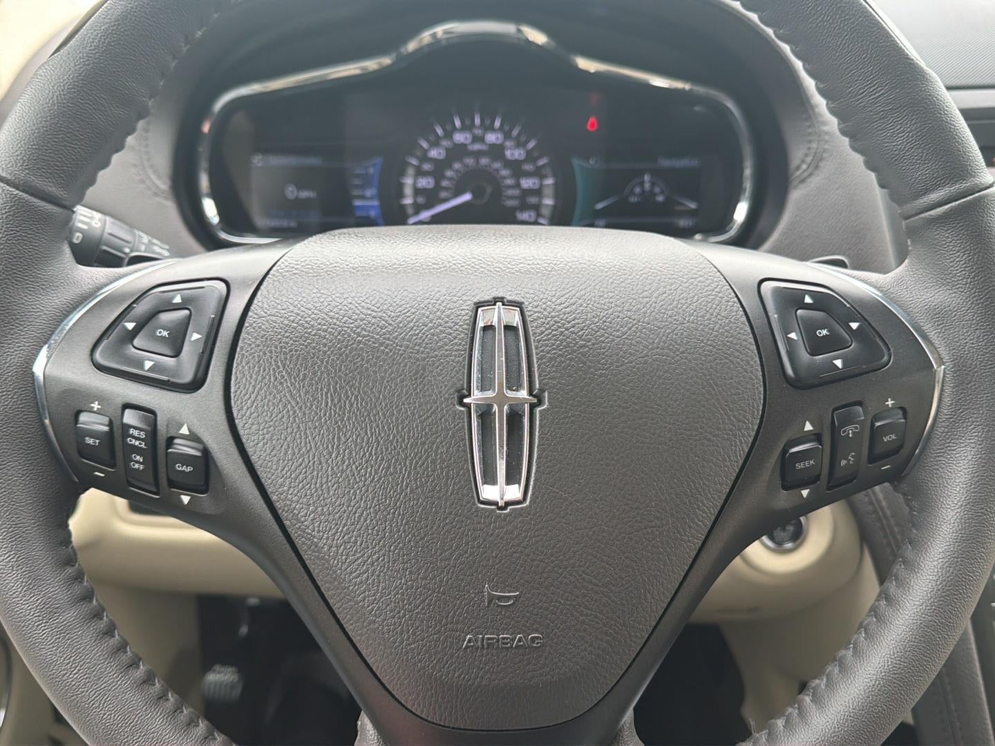 2019 Lincoln MKT Reserve