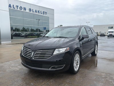 2019 Lincoln MKT Reserve