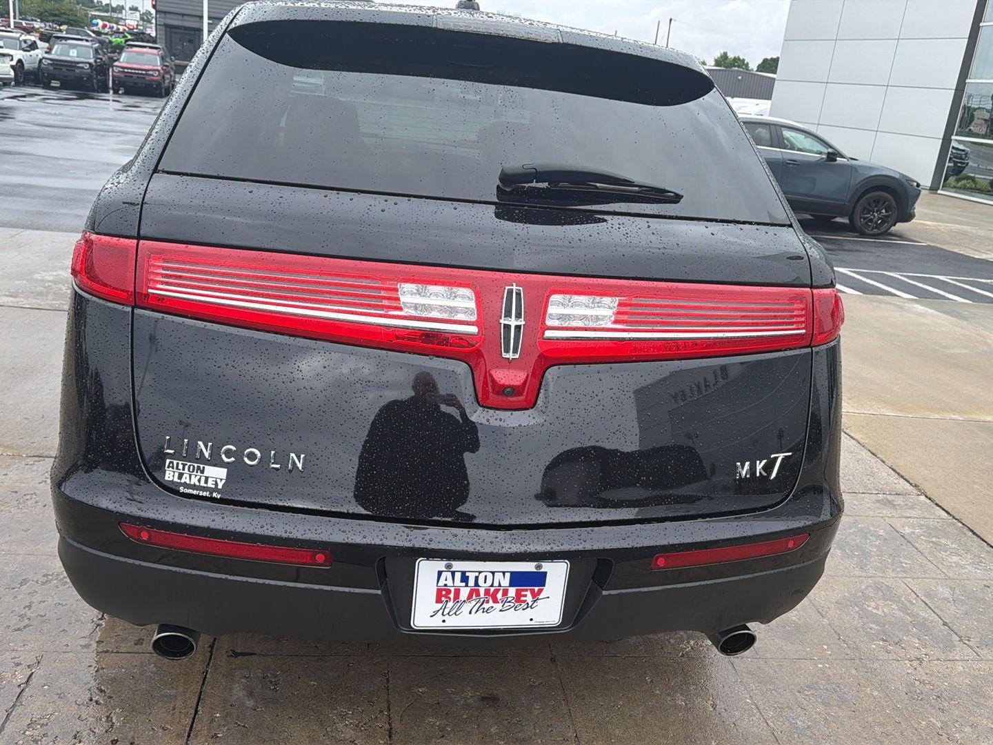 2019 Lincoln MKT Reserve
