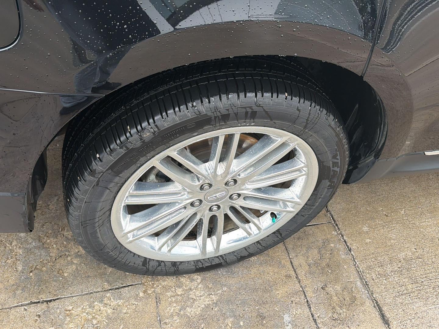 2019 Lincoln MKT Reserve