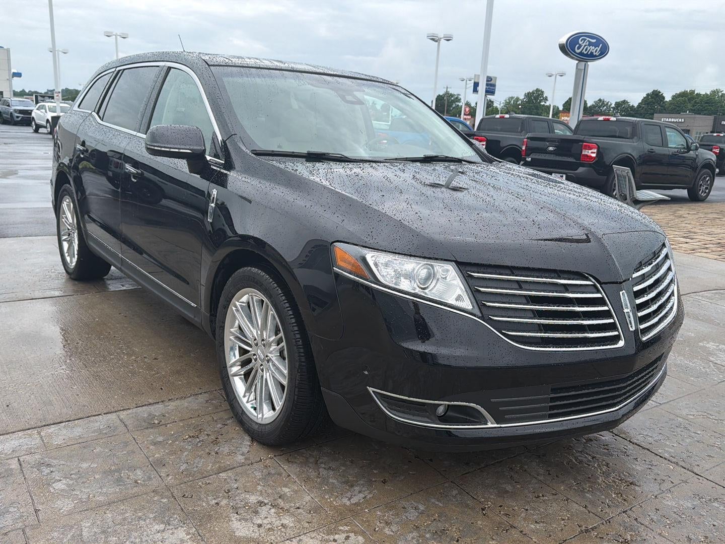 2019 Lincoln MKT Reserve