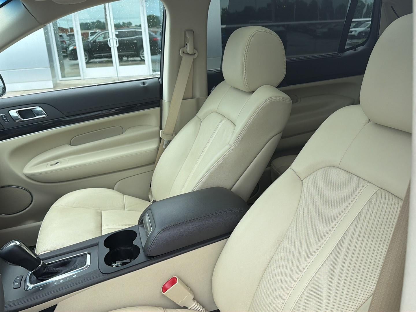2019 Lincoln MKT Reserve