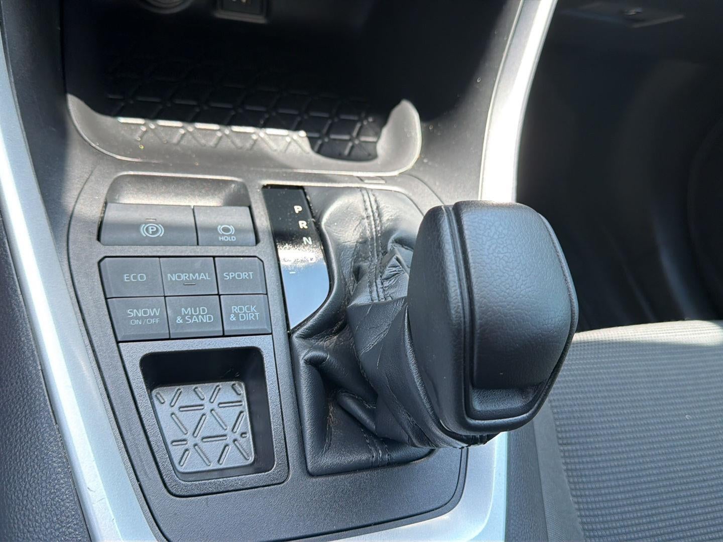 2023 Toyota RAV4 LE AWD