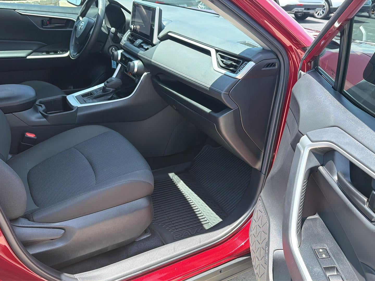 2023 Toyota RAV4 LE AWD