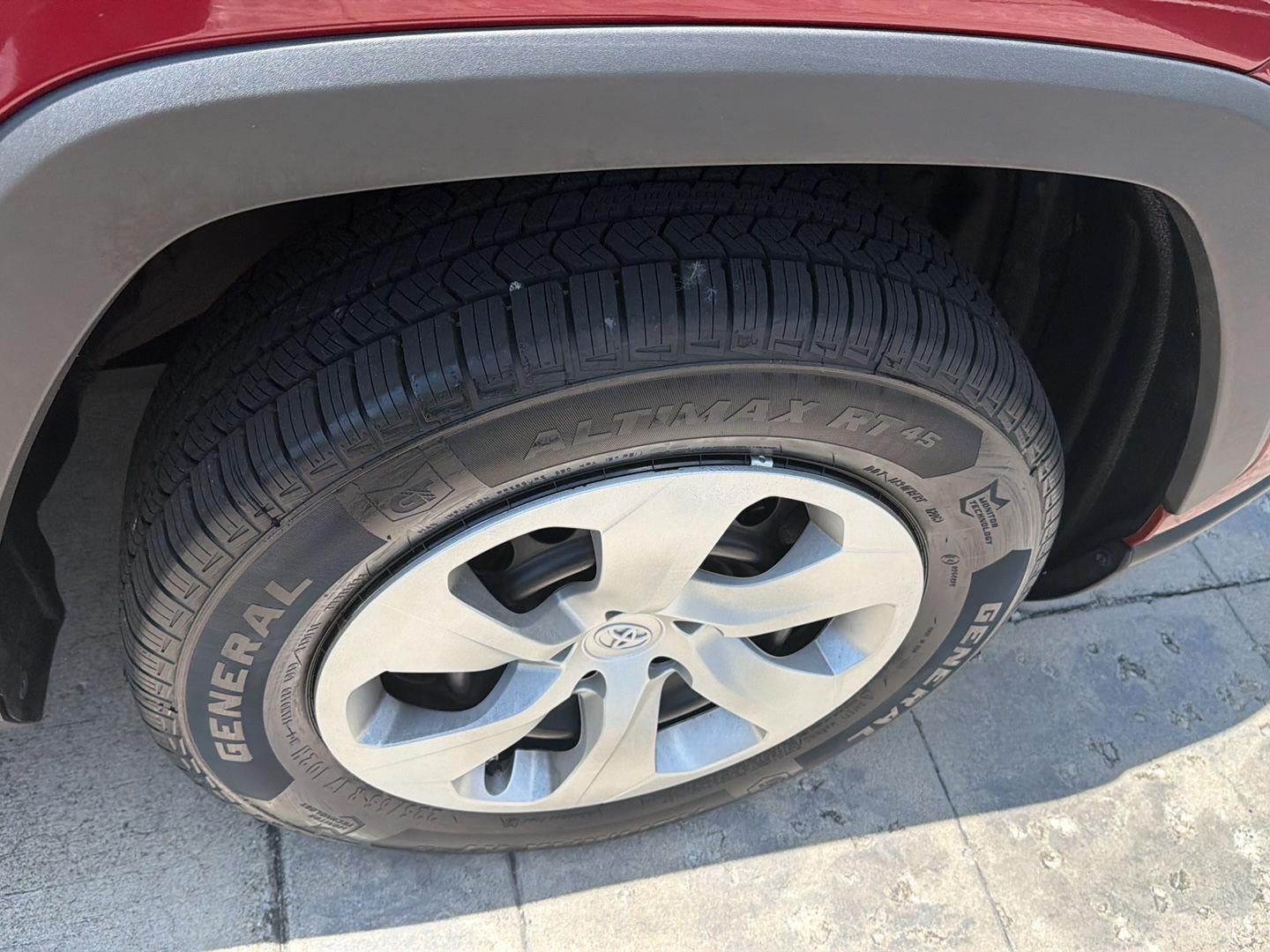 2023 Toyota RAV4 LE AWD