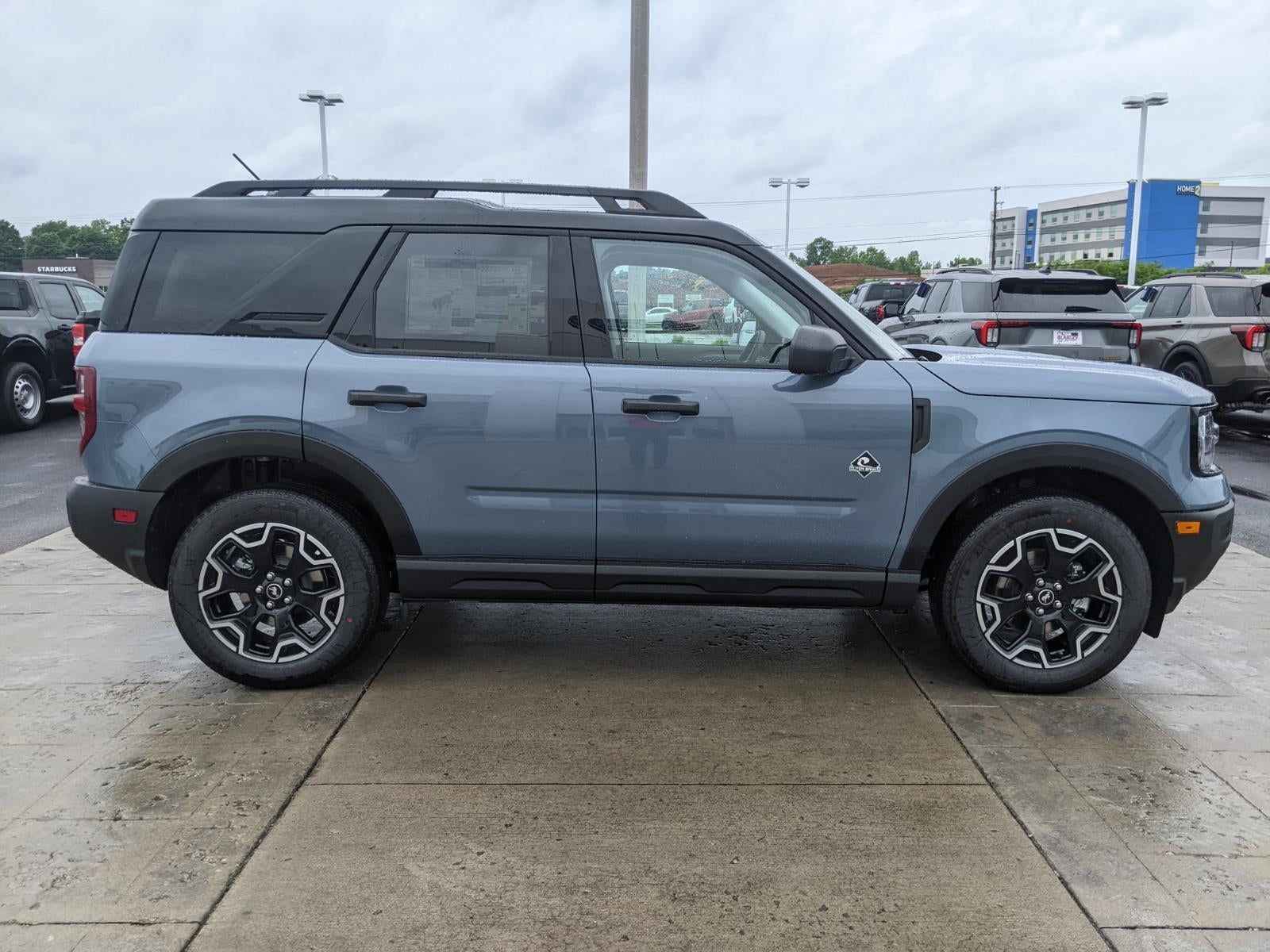 2026 Ford Bronco Sport Outer Banks
