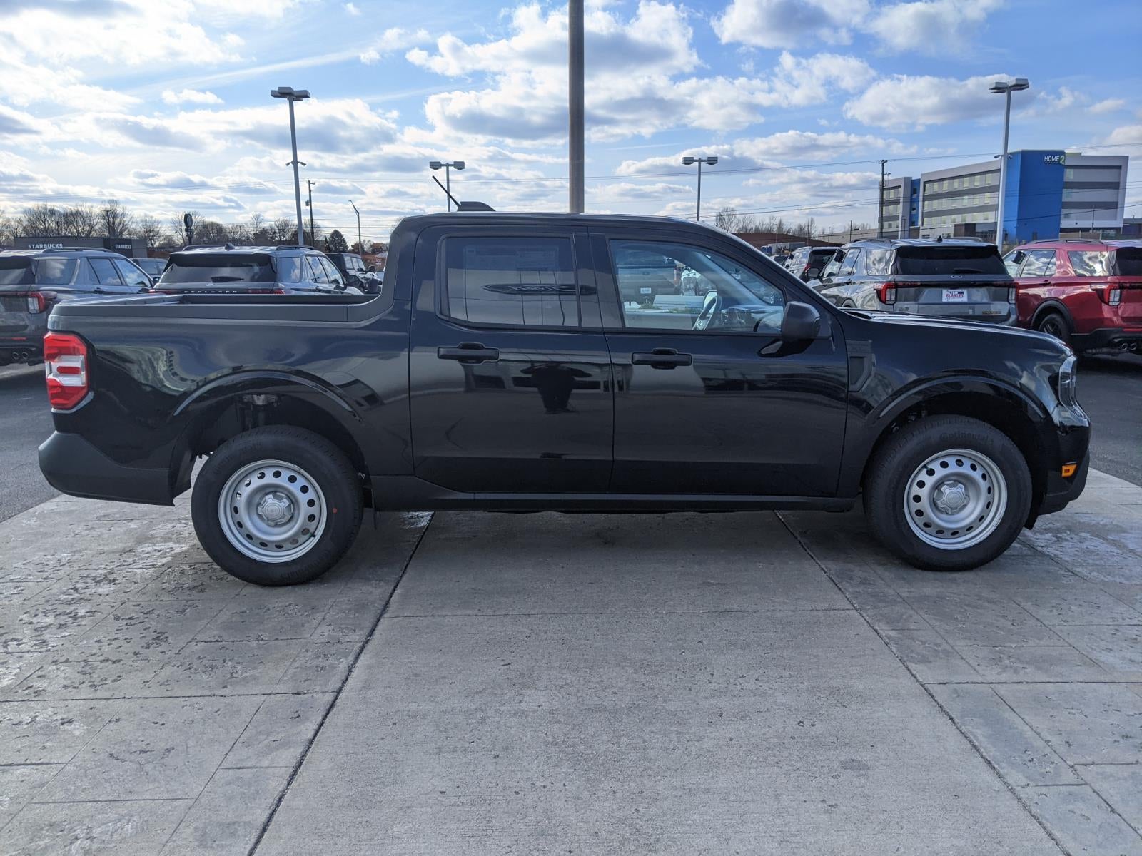 2026 Ford Maverick XL