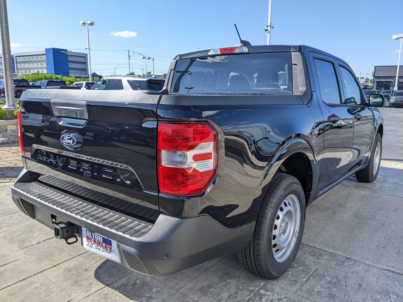 2026 Ford Maverick XL