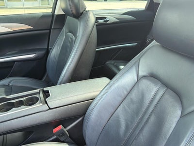 2016 Lincoln MKZ RESERVE SDN AWD